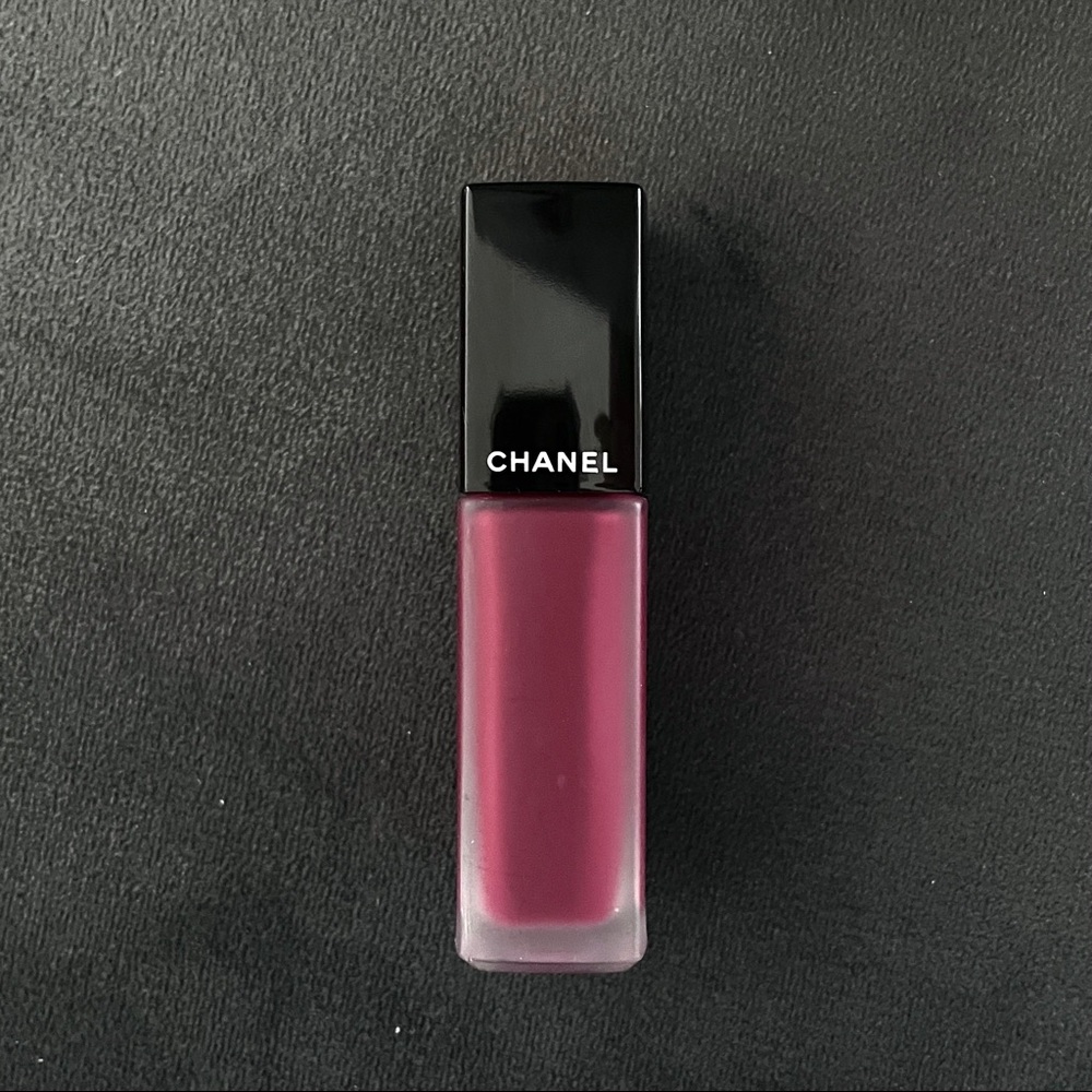 CHANEL rouge allure lipstick